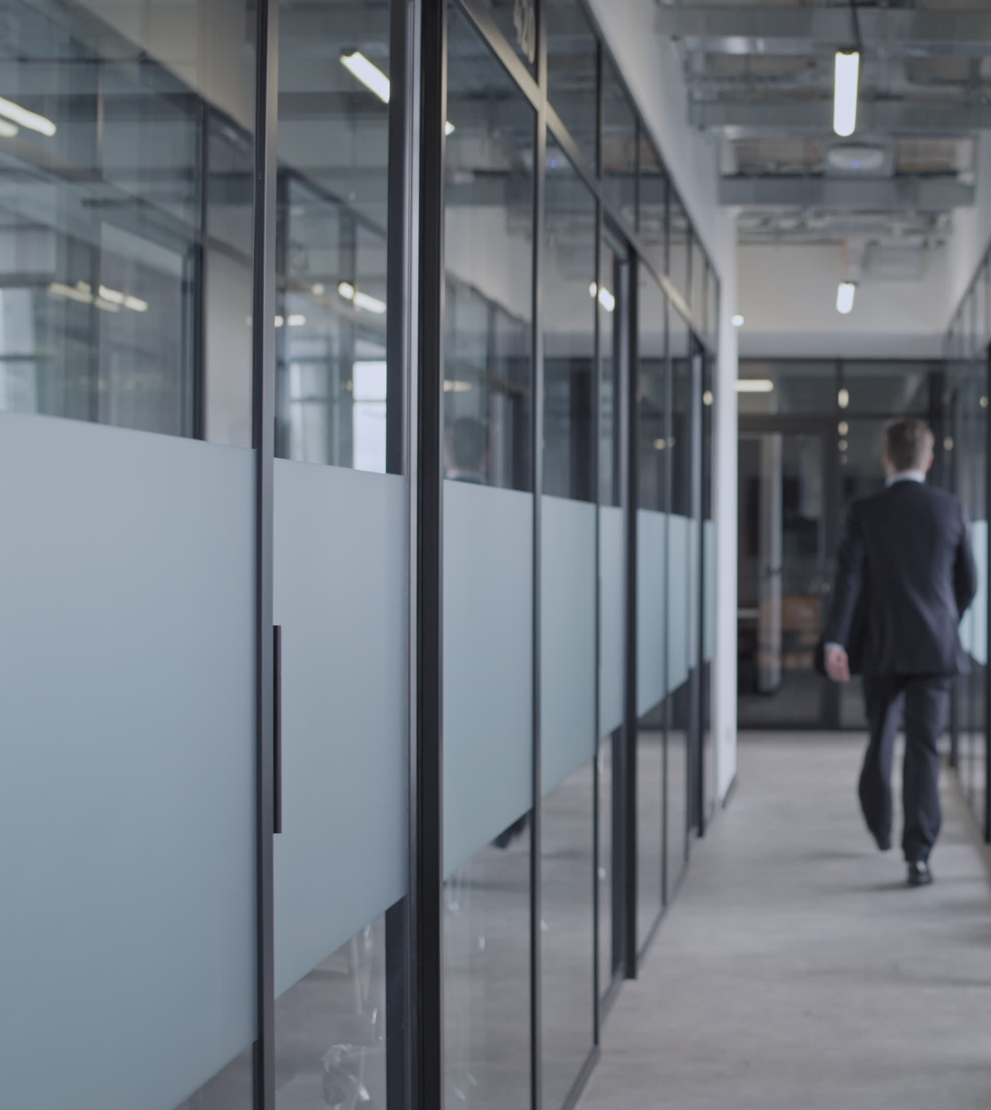 Elbląg - tradycje portowe i przemysłowe spotykają nowoczesność