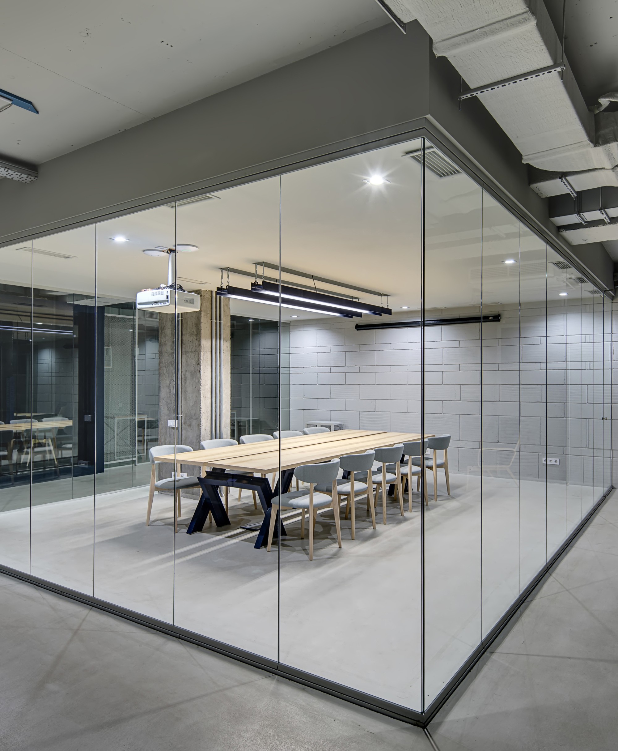 Tarnów - ośrodek przemysłowy Małopolski i nowoczesne rozwiązania architektoniczne