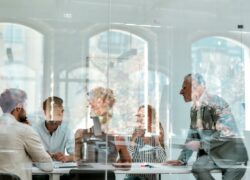 Biuro bliżej domu – czy to się firmom opłaca?